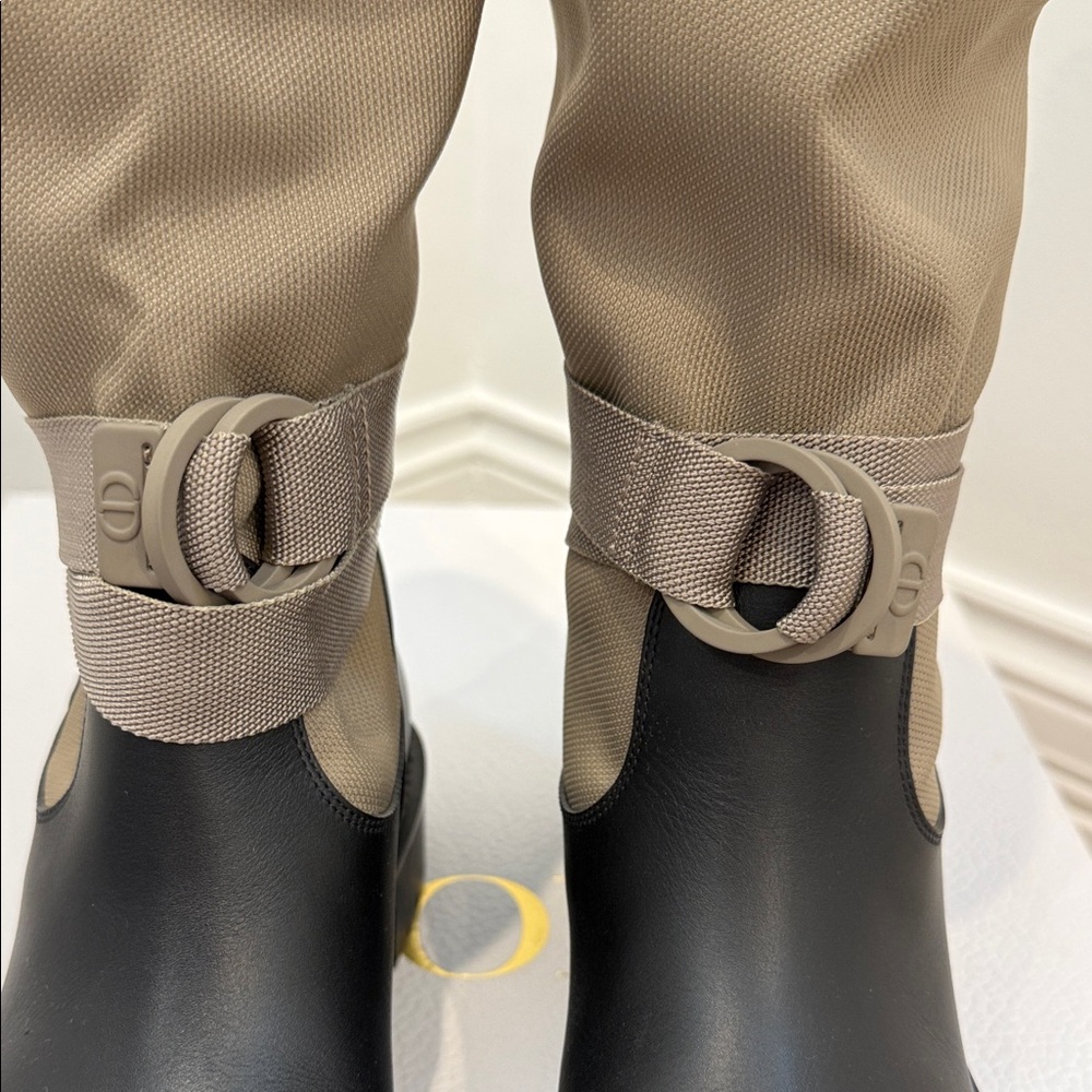 Christian Dior Explorer Logo Boots Beige & Black Canvas Leather 37.5 Worn Once - Picture 4 of 11